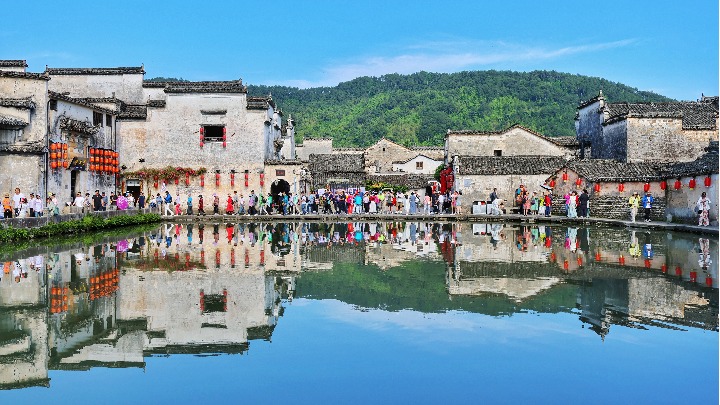 安徽黄山：文化旅游人气旺