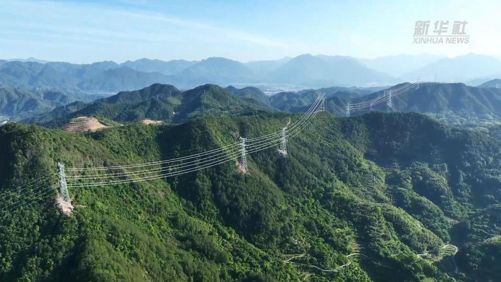 浙江丽水：创新应用重载无人机 实现重大工程建设“生态零扰动”