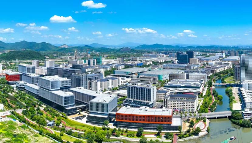 a95df084f16f12fb9b783468464b9301_