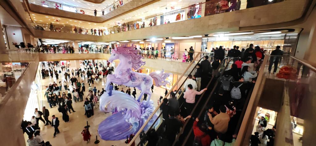 年味升腾处，消费“焕新”时——南京春节消费观察