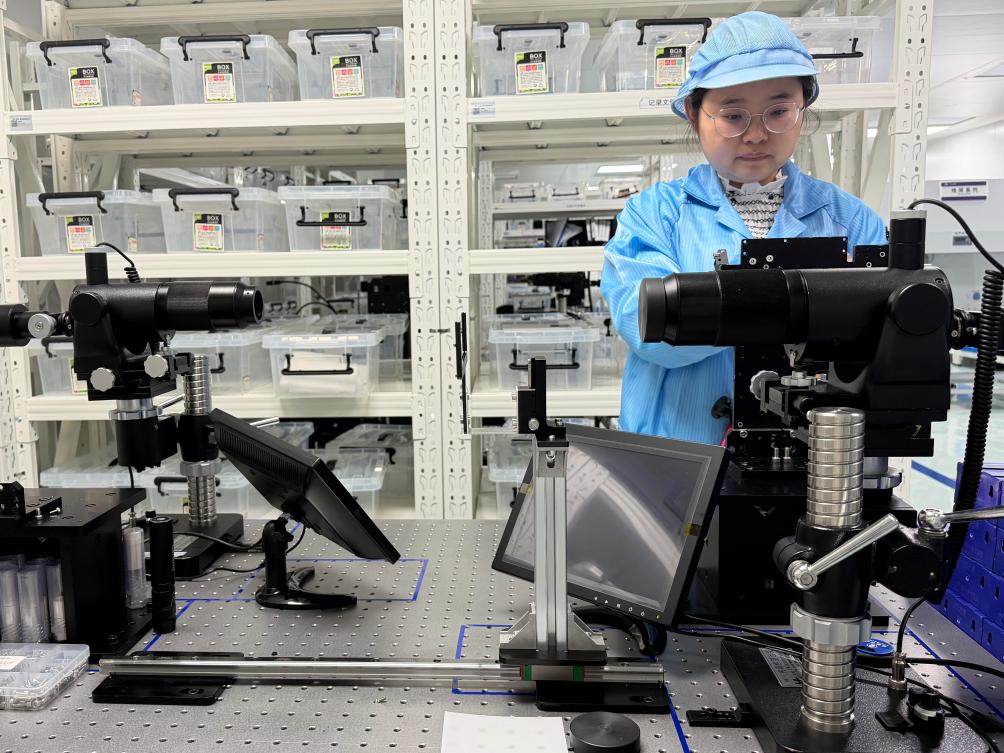 策马扬鞭再出发——春节后开工首日一线观察