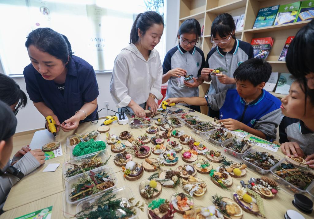 浙江嘉兴：中小学开展“一校多品”主题活动