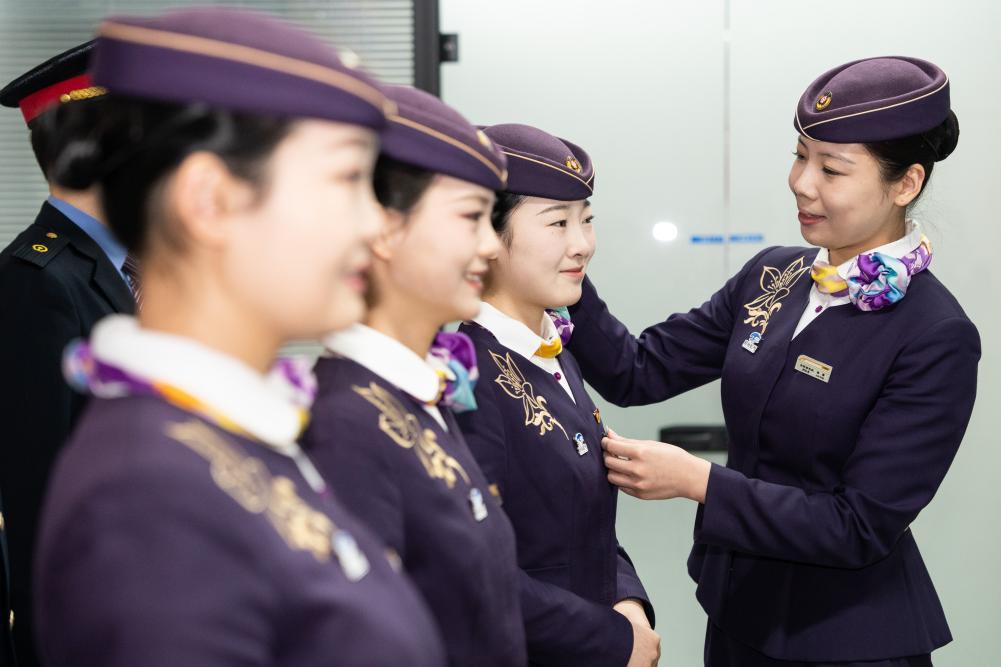 合肥：礼仪培训 备战春运