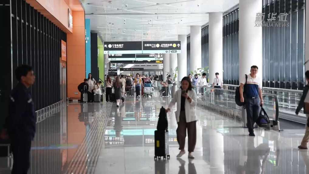 杭州萧山国际机场全面恢复航班运行