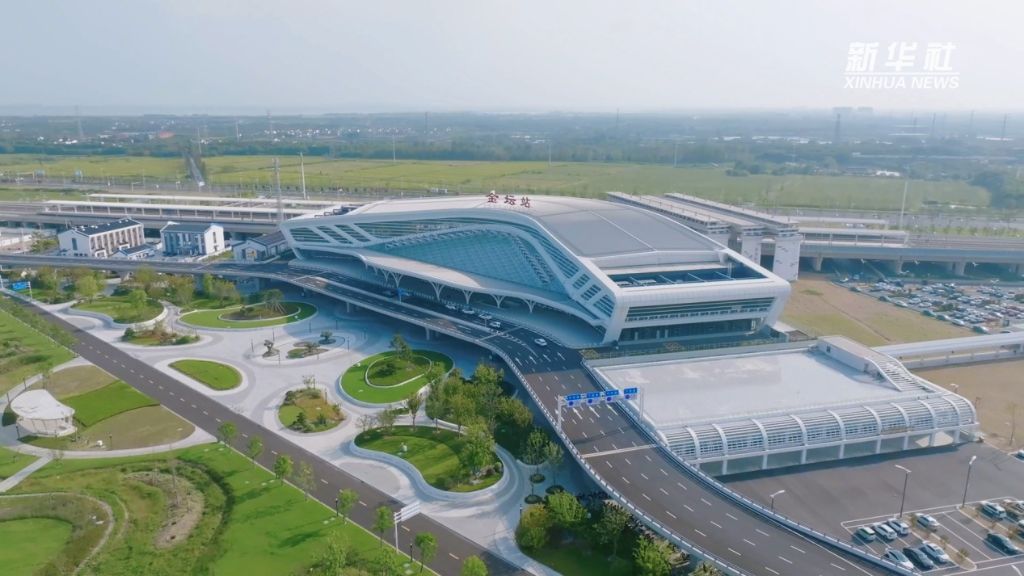 江苏常州：绿色出行驱动假期旅游活力引擎